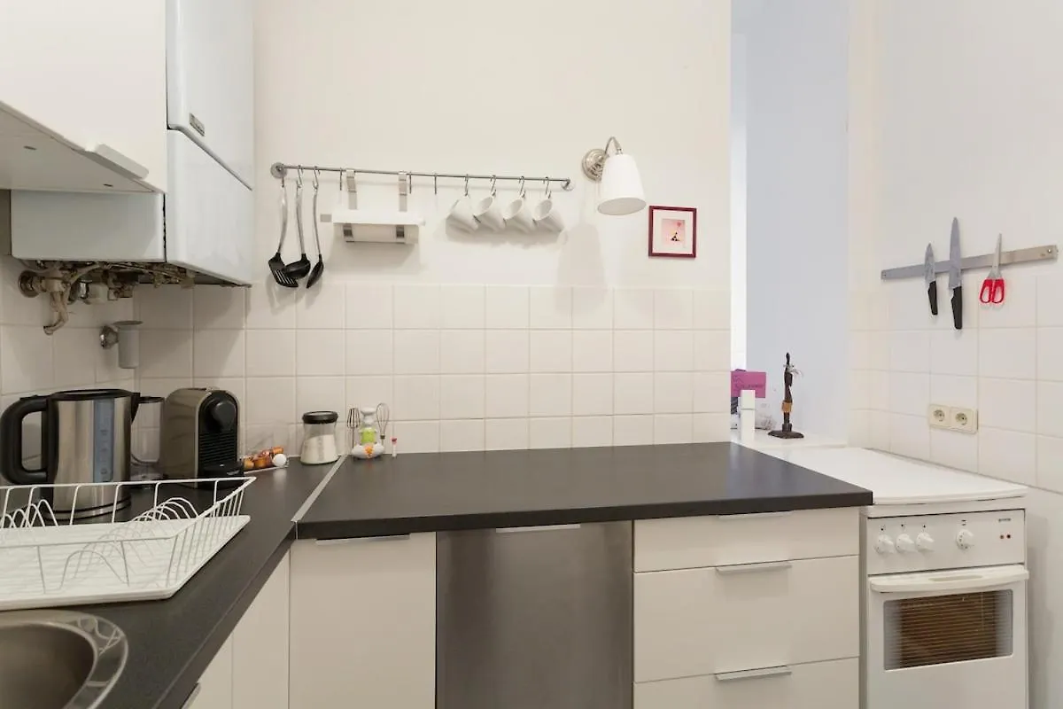 Sehr Zentrales Stadtapartment - Nice Central City Apartment Vienna